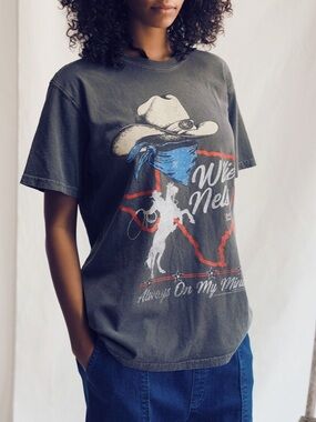 Willie Nelson Tee